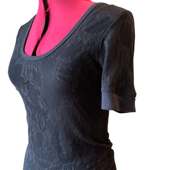 FoxyJeans Black bodycon pencil with low back - Lace-Pattern Dress – Size M - Picture 6 of 12